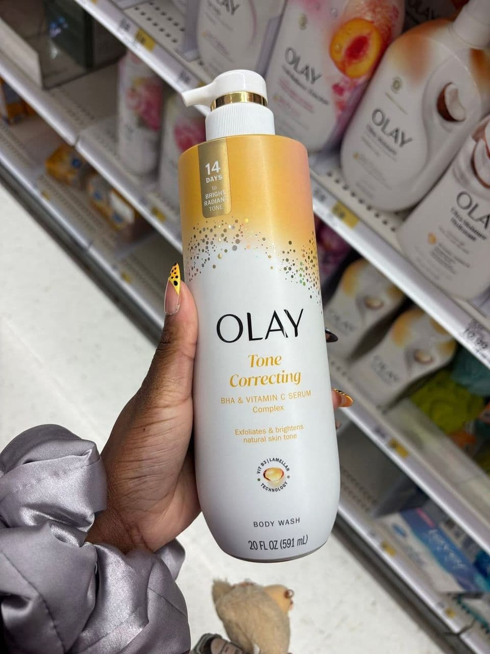 Olay Tone Brightening Vitamin C Serum Body Wash